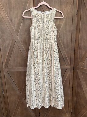 Japna XS Sleeveless Floral Midi Dress in Cream